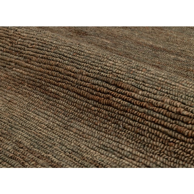 High Quality Hand Knotted Dark Green Jute Loop Pattern Solid Rug 5x7Ft. For Sale - Image 9 of 12