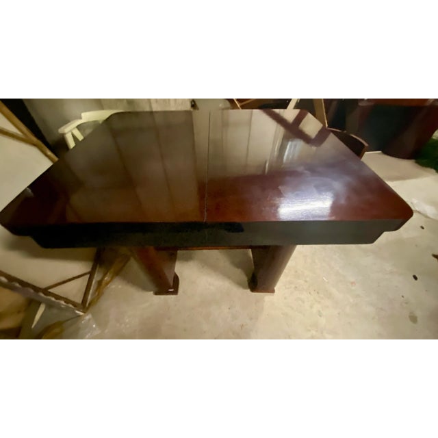 1940s Art Deco Mahogany and Ebony Dining Table, With 2 Extension Leaves For Sale - Image 4 of 11