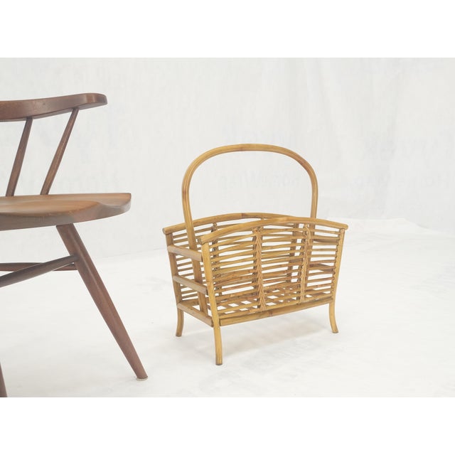 1970s Rattan Bamboo Mid Century Modern c1960s Magazine Rack Super Clean For Sale - Image 5 of 11