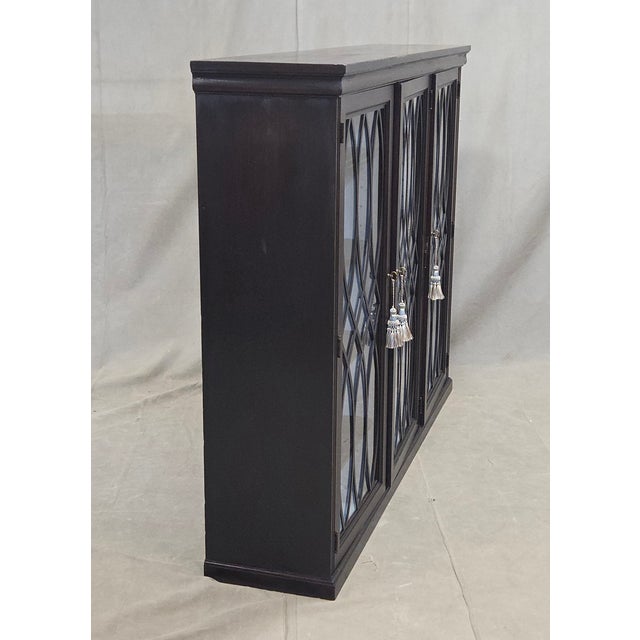 Vintage English Mahogany Bookcase With Lattice Mullions and Adjustable Shelves For Sale - Image 4 of 12