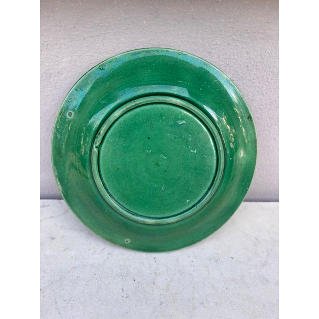 Rustic Small English Green Majolica Water Lilly Plate, Circa 1890 For Sale - Image 3 of 3