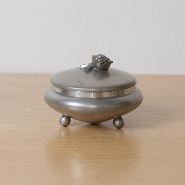 French 1930s French Pewter Floral Vide Poche With Lid For Sale - Image 3 of 11