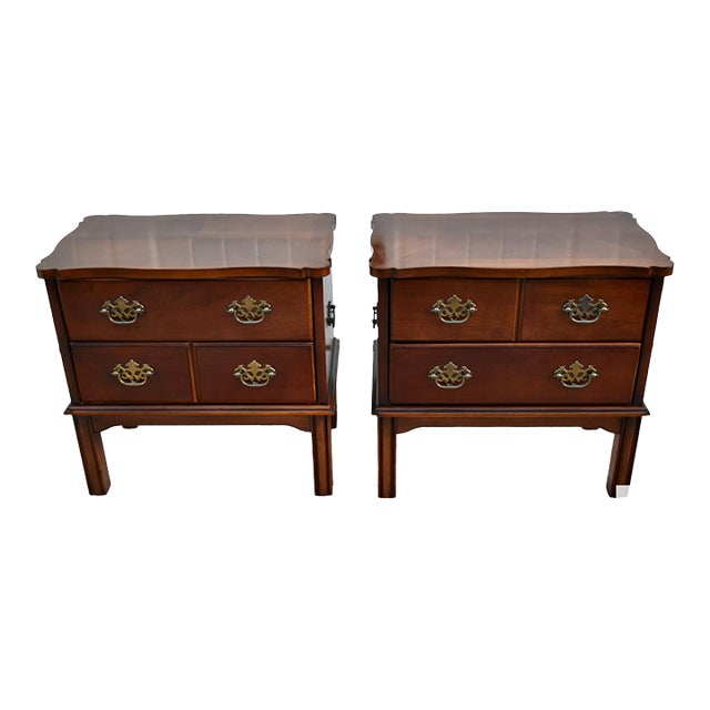 Vintage Lane Pair of Diminutive Chippendale Style Mahogany Two Drawer Chest of Drawers For Sale