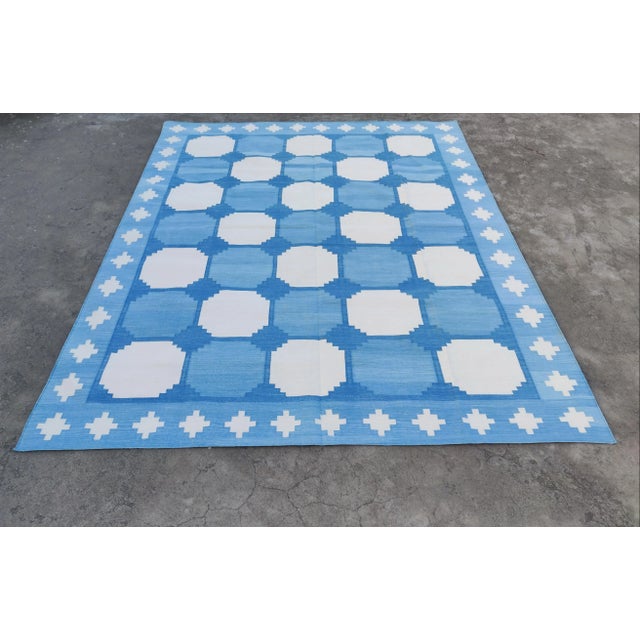 Handmade Cotton Natural Vegetable Dyed Reversible Blue and White Box Pattern Vista Rug - 10'x14' For Sale - Image 11 of 11