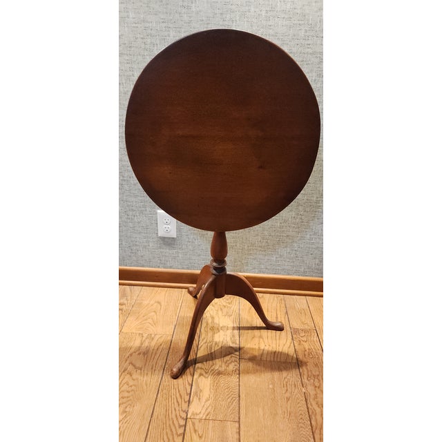This elegant space-saving Antique English Tilt-Top Side Table With Round Top is perfect for small spaces or tight corners....