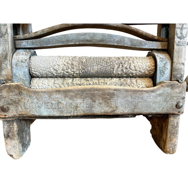 Late 19th Century Original Anchor Lovell Manufacturing Co. Manual Crank Laundry Clothes Wringer For Sale - Image 14 of 14