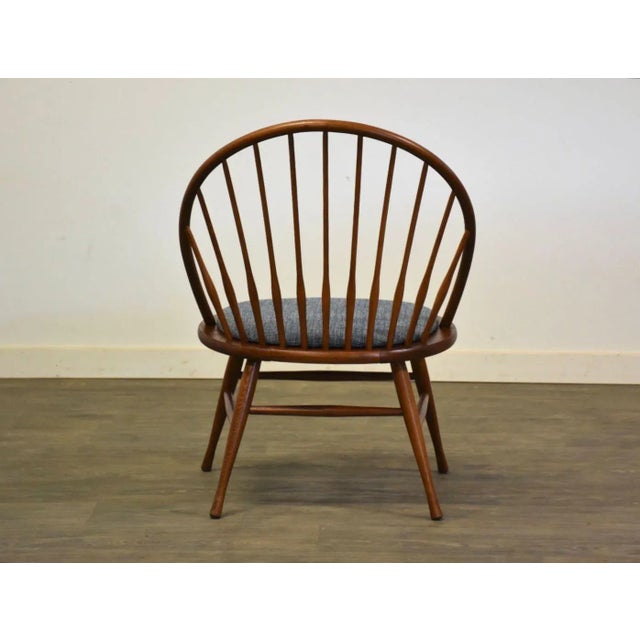 Mid-Century Modern Mid Century Modern Lounge Chair For Sale - Image 3 of 8