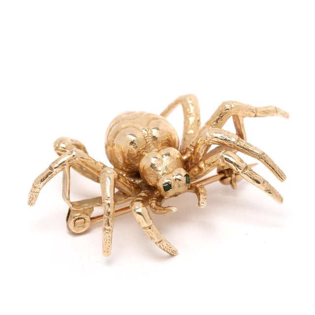 Length: 1 3/8 in Width: 1 in Weight: 6.6 dwts. / 10.3 grams Stamps: "14k" *1960s SKU: BR1066 A Couple Of Things to Note: *...