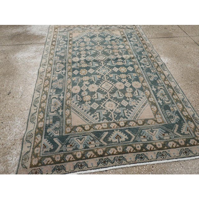 Galerie Shabab Collection Mid-20th Century Persian Malayer Throw Rug For Sale In New York - Image 6 of 8