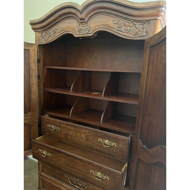 1970s Drexel Heritage Brittany Armoire For Sale In Sacramento - Image 6 of 7