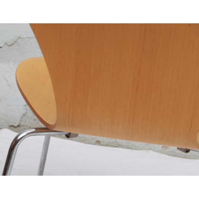 Model 3107 Chair in Ash by Arne Jacobsen for Fritz Hansen, 1995 For Sale - Image 10 of 11