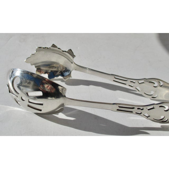 Sterling silver ice tongs pattern "Putnam", by Watson Silver Co., Vintage 1920s, large service piece. Monogram D on the...