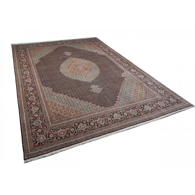 Orient Rug in Wool & Cotton, in Flawless conditions. Designed 1990 to 1999