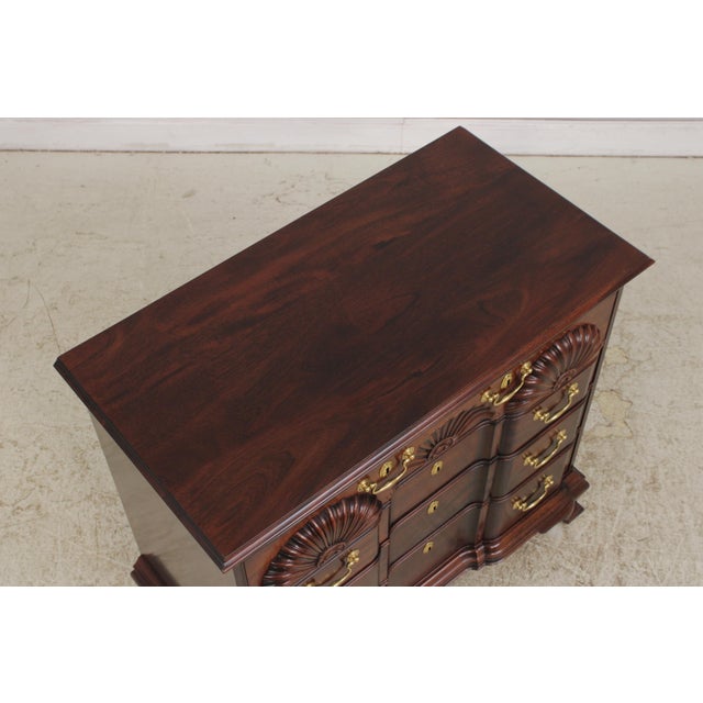 Wood Stickley Colonial Williamsburg Mahogany Block Front Chest For Sale - Image 7 of 18