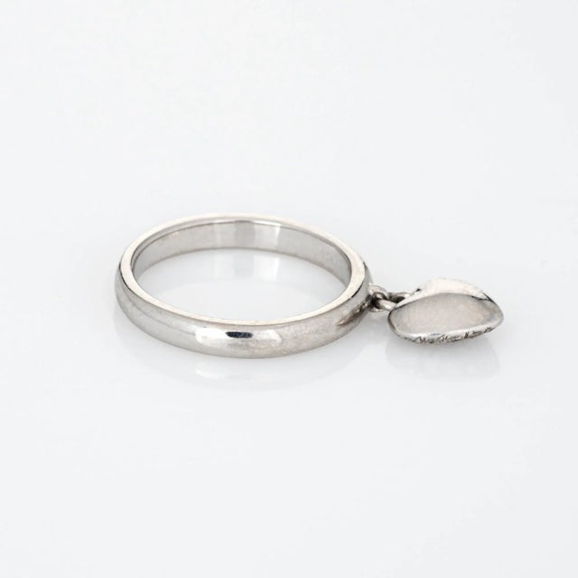 Tiffany and Co. Tiffany & Co Heart Diamond Charm Ring Estate Platinum Tag Sz 5.75 Jewellery For Sale - Image 4 of 7
