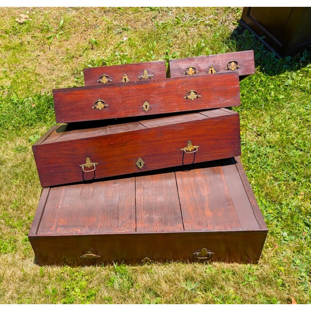Wood Antique American Georgian New England Style 2 Piece Solid Cherry Highboy Chest on Chest Late 1800s For Sale - Image 7 of 18