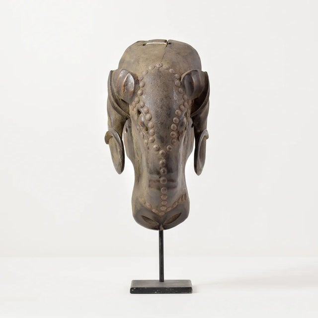African Early 20th Century Baule Wooden Ram Mask Gbagba Cote d'Ivoire For Sale - Image 3 of 9