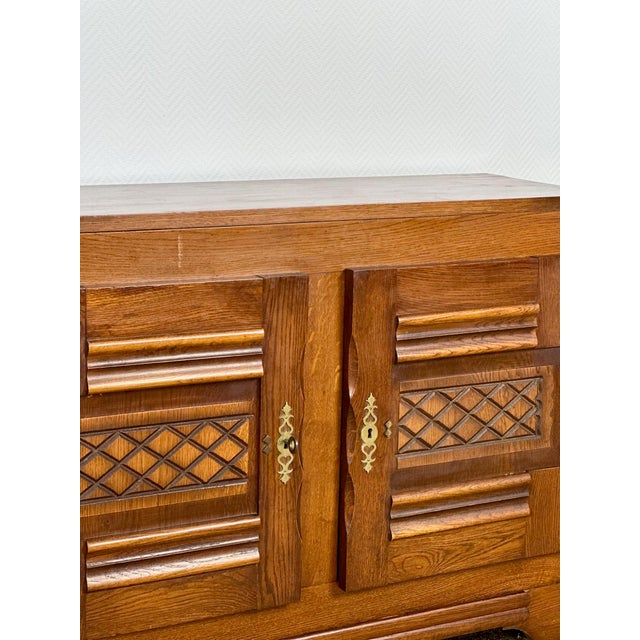French Art Deco Cabinet in Oak, 1940 For Sale - Image 10 of 14