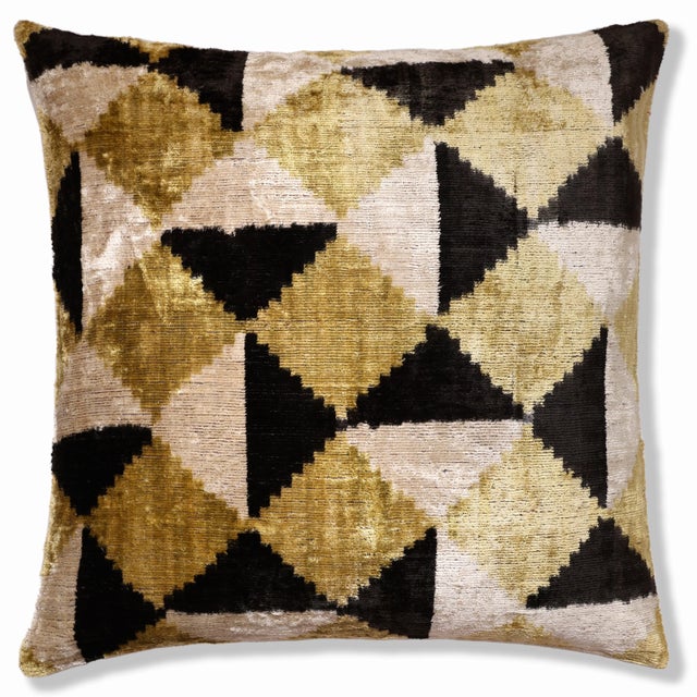 2020s Gold Geometric Silk Velvet Pillow 20x20 | Handmade Luxury Designer Cushion For Sale - Image 5 of 7