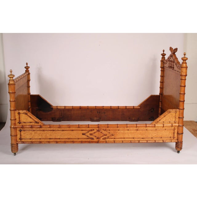 1900 - 1909 Aesthetic Movement Faux Bamboo and Birdseye Maple Bed For Sale - Image 5 of 12