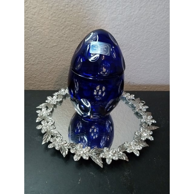 Rustic European 1980s Exquisite Godinger Cobalt Blue Crystal Egg Trinket Holder From Hungary For Sale - Image 3 of 7