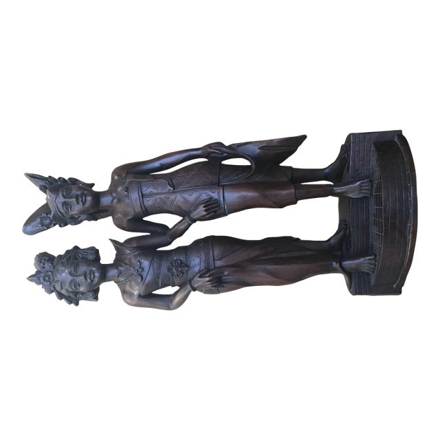Vintage Balinese Klungkung as a Hand-Carved Hardwood Sculpture – Ceremonial Court Couple . – Bali. For Sale