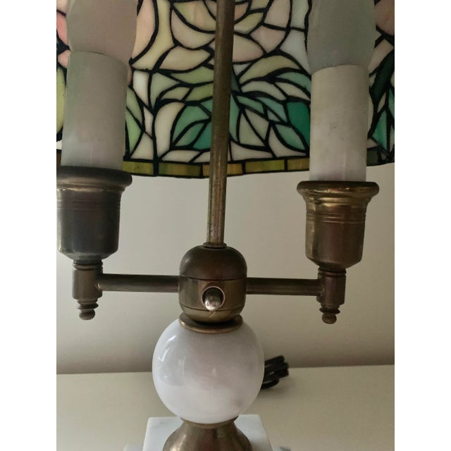 Mid 20th Century Mid-Century Tiffany Style Lamp With Marble & Brass Base For Sale - Image 5 of 13
