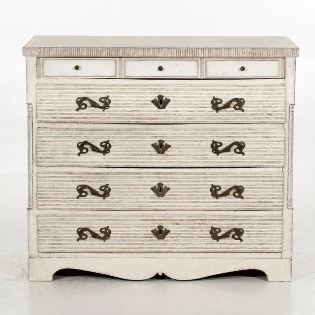 White Vintage Swedish Chest, 1790s For Sale - Image 8 of 8
