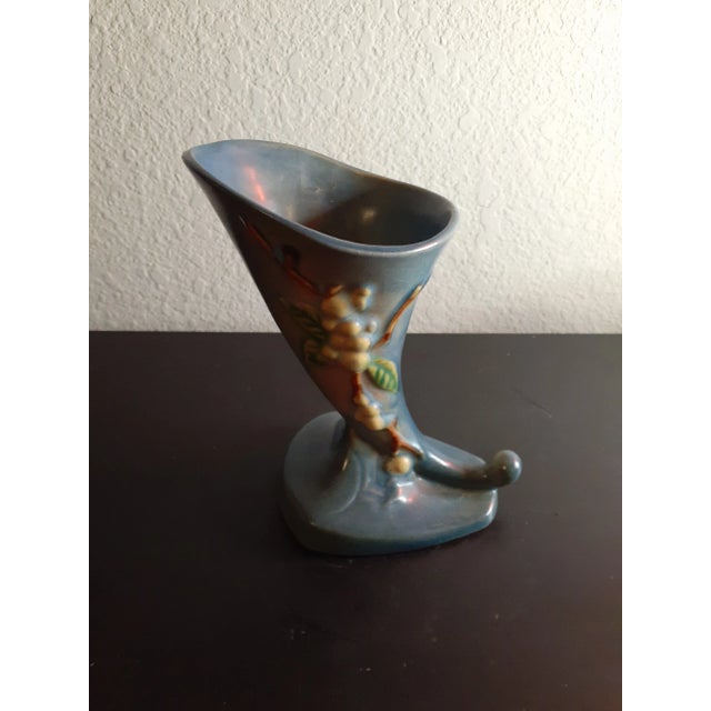 Blue Vintage Roseville Pottery Cornucopia Bud Vase. For Sale - Image 8 of 8
