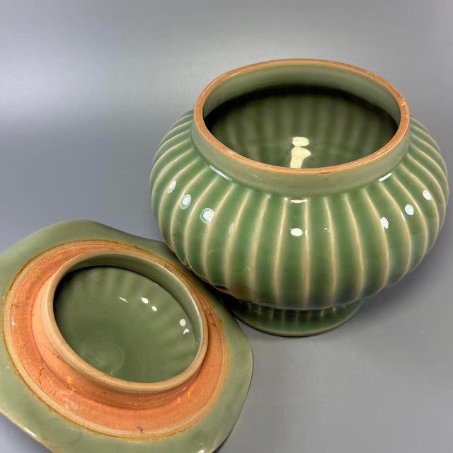 Chinese Vintage Chinese Longquan Celadon Porcelain Lidded Jar | One of a Kind, Ribbed‑Striped Body For Sale - Image 3 of 8