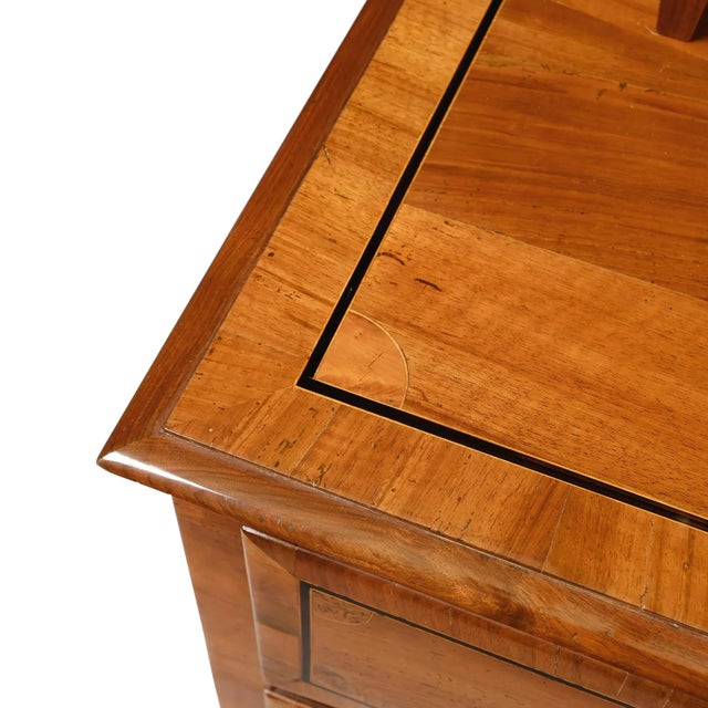 Traditional German Chest of Drawers in Walnut, 1810 For Sale - Image 3 of 8