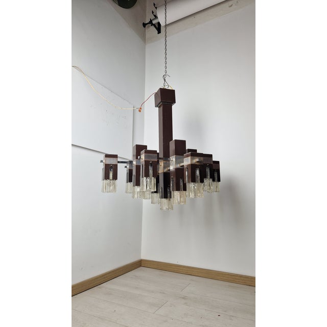 Cubick Chandelier in Chrome Iron and Glass by Gaetano Sciolari for Sciolari, 1960s, in Very Good conditions. Designed 1960...