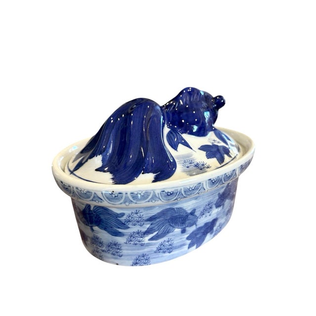 Chinoiserie Blue & White Chinese Koi Fish Oval Vessel / Tureen / Covered Dish / Box With Lid For Sale In Dallas - Image 6 of 10