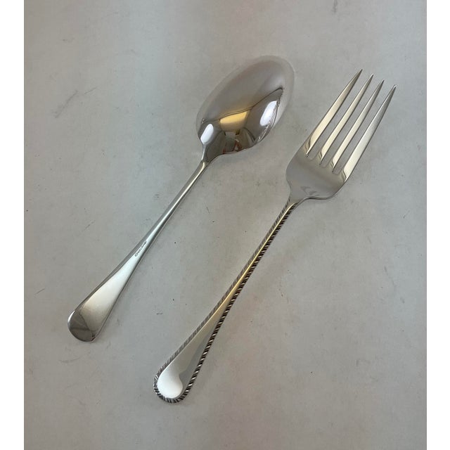 New 1980s Complete Cutlery Set for 12, Including Fish Eaters & Serving Pieces, Feather Edge - 134 PCS For Sale - Image 14 of 18