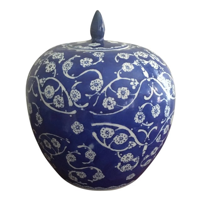 Classic blue and white lidded ginger jar. Deep blue. 8ʺW × 8ʺD × 10ʺH