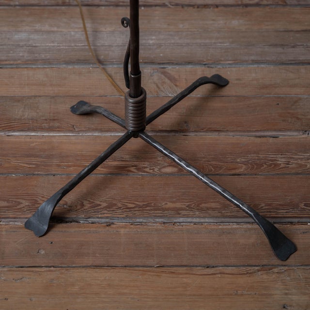 Copper Arts & Crafts Style Hammered Copper Floor Lamp For Sale - Image 8 of 14