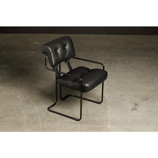 Guido Faleschini Black Leather Tucroma Chairs by Guido Faleschini for Mariani, Brand New - Set of 12 For Sale - Image 4 of 12