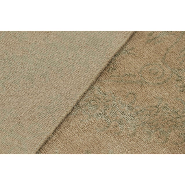 Gold Rug & Kilim’s European Style Runner Rug in Gold With Floral Medallions “Catana” For Sale - Image 8 of 8