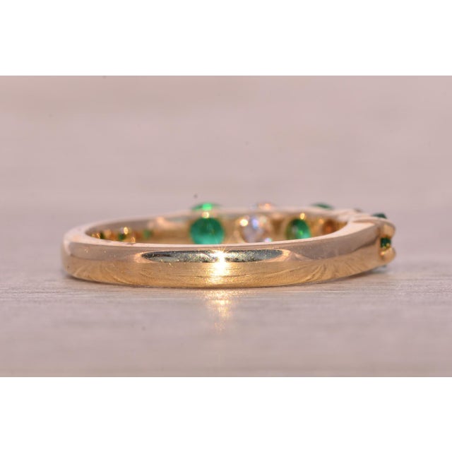 Metal The Huma: Emerald and Natural Diamond Band in Yellow Gold For Sale - Image 7 of 11