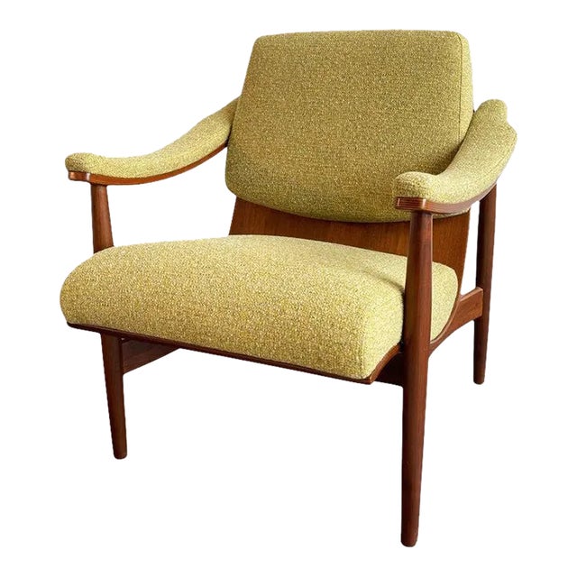 1960s Mid-Century Modern Upholstered Scoop Bentwood Armchair by Thonet For Sale