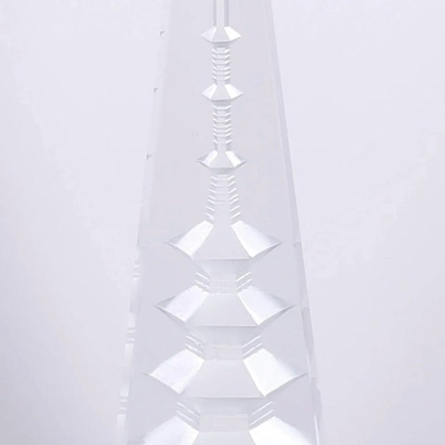 Cut Crystal Obelisks with Inner Pagodas - Set of 3 For Sale - Image 4 of 6