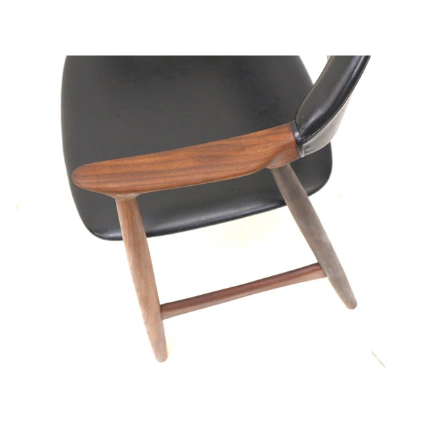 Cow Horn Chairs from Mahjongg, 1960s, Set of 2, in Good conditions. Designed 1960 to 1969