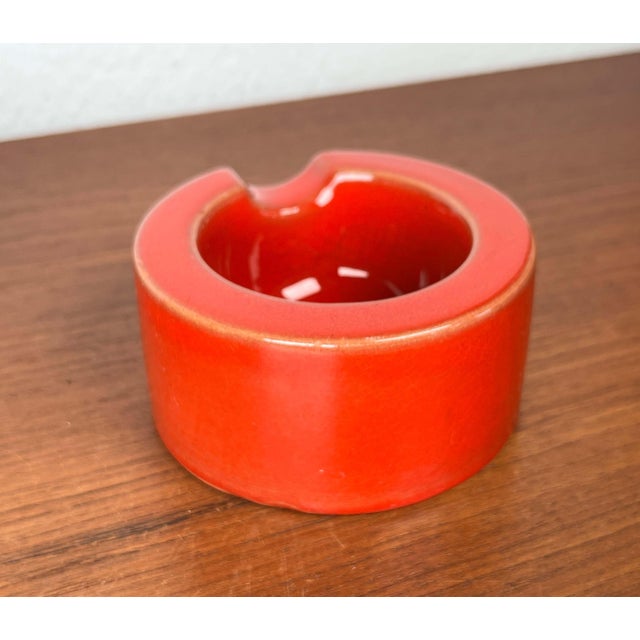 Mid-Century Modern German Space Age Red and Yellow Ceramic Ashtrays, 1960s, Set of 2 For Sale - Image 9 of 18