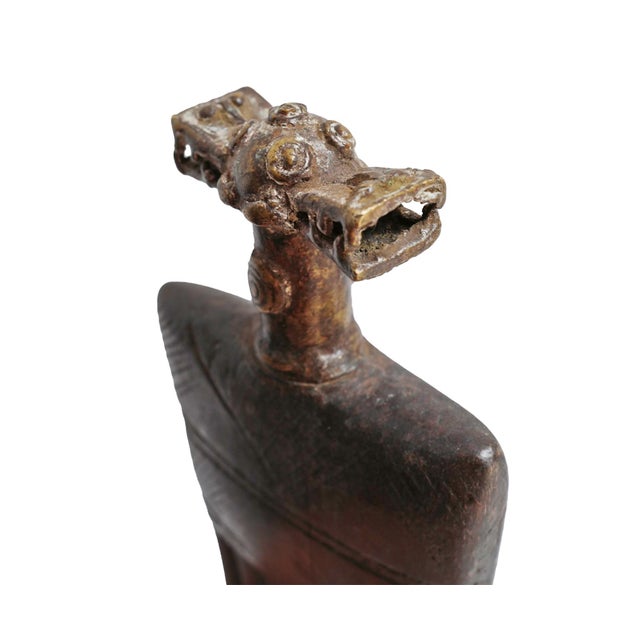 Tribal Early 20th Century Old Wooden African Hair Comb For Sale - Image 3 of 3