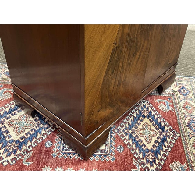 English Walnut Sideboard, 1930s For Sale - Image 9 of 18