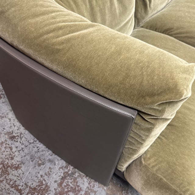 Tito Agnoli for Poltrona Frau La Capanelle Sofa For Sale - Image 12 of 12