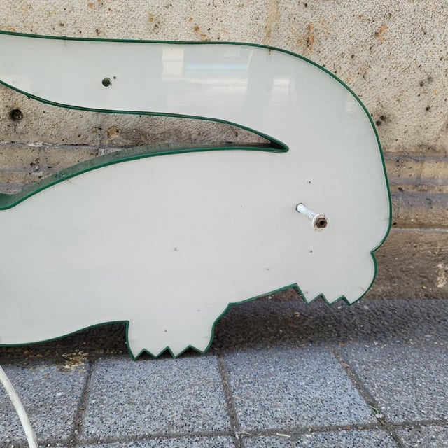 Illuminated Advertising Sign of the Crocodile by Lacoste, 1980s For Sale - Image 6 of 18