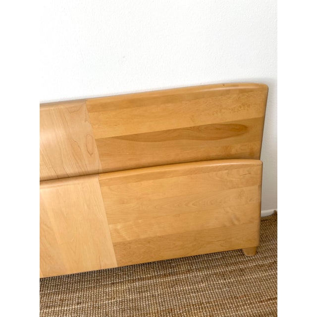 Heywood-Wakefield Vintage Mid-Century Modern Heywood Wakefield Encore Style King Headboard & Footboard Bed Frame For Sale - Image 4 of 11