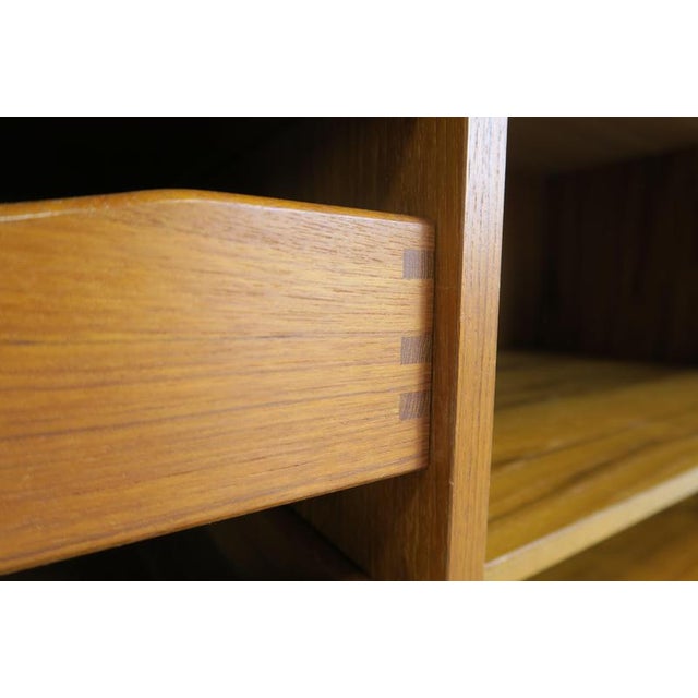 Teak Sideboard from Dyrlund, 1960s For Sale - Image 6 of 9