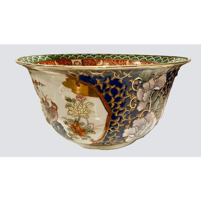 Hand Painted Chinese Chinoiserie Bowl - 10" Diameter For Sale - Image 9 of 12